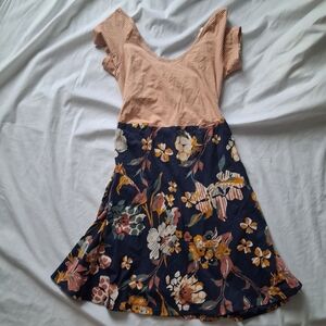 Cute Pact Organic Striped and Floral Dress Cutout large Nwt Pockets